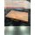 Die Stirnholz-Schneidbrettserie von Lüllmann sieht nicht nur edel aus, sondern weist auch durch seine hochwertige Stirnholz Herstellung beste Eigenschaften als Schneid- und Hackbrett auf.
Hergestellt aus Thailändischen Mangoholz und im lebensmittelgerechtem Ölbad getränkt. 
Stirnholz bietet in der Druckfestigkeit und der Widerstandsfähigkeit gegen Verziehen deutliche Vorteile gegenüber ?normalen? Holz-Schneidbrettern. 
YouTube Produktvideo unter: https://youtu.be/7krDwYOkjvY 
Abmessungen: 39,5 x 25 cm / Materialstärke 3cm mit Kupfergriff an der langen Seite.