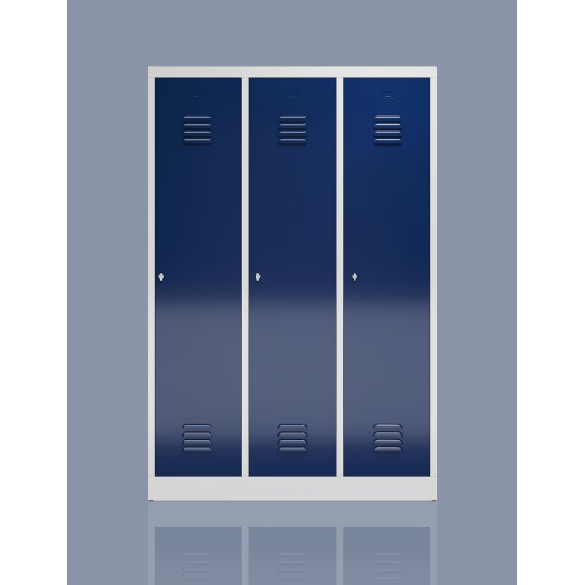 Schrägansicht eines ClassiX Garderobenspinds mit 3 Abteilen, abschließbar mit Drehriegelverschluss, S/W-Trennung, Korpus lichtgrau, Türen enzianblau